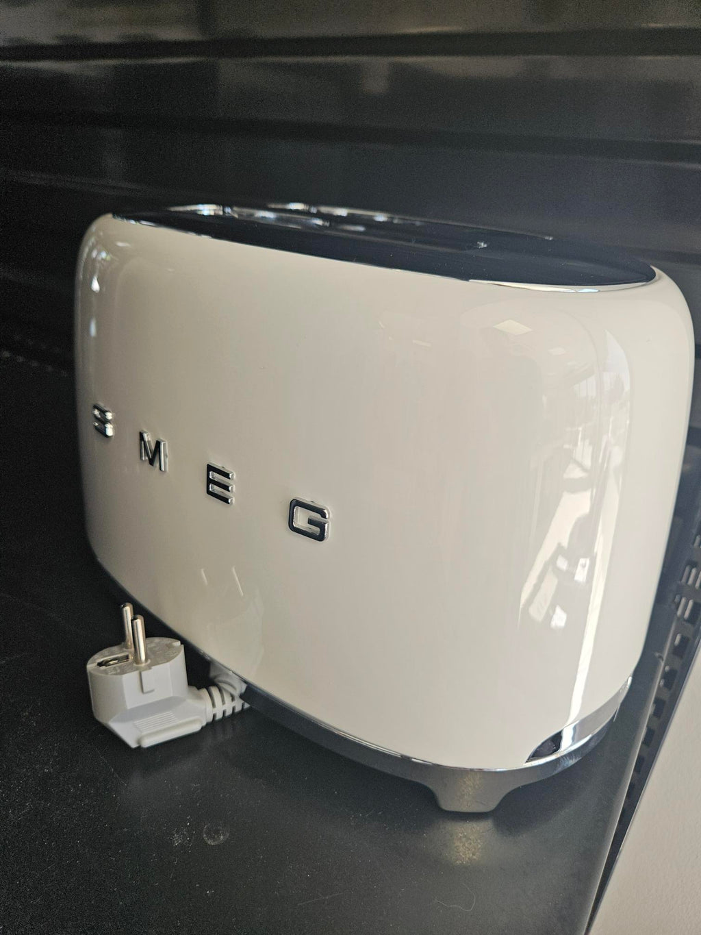 🍞 SMEG TSF01WHEU Blanc – Grille-pain rétro Années 50