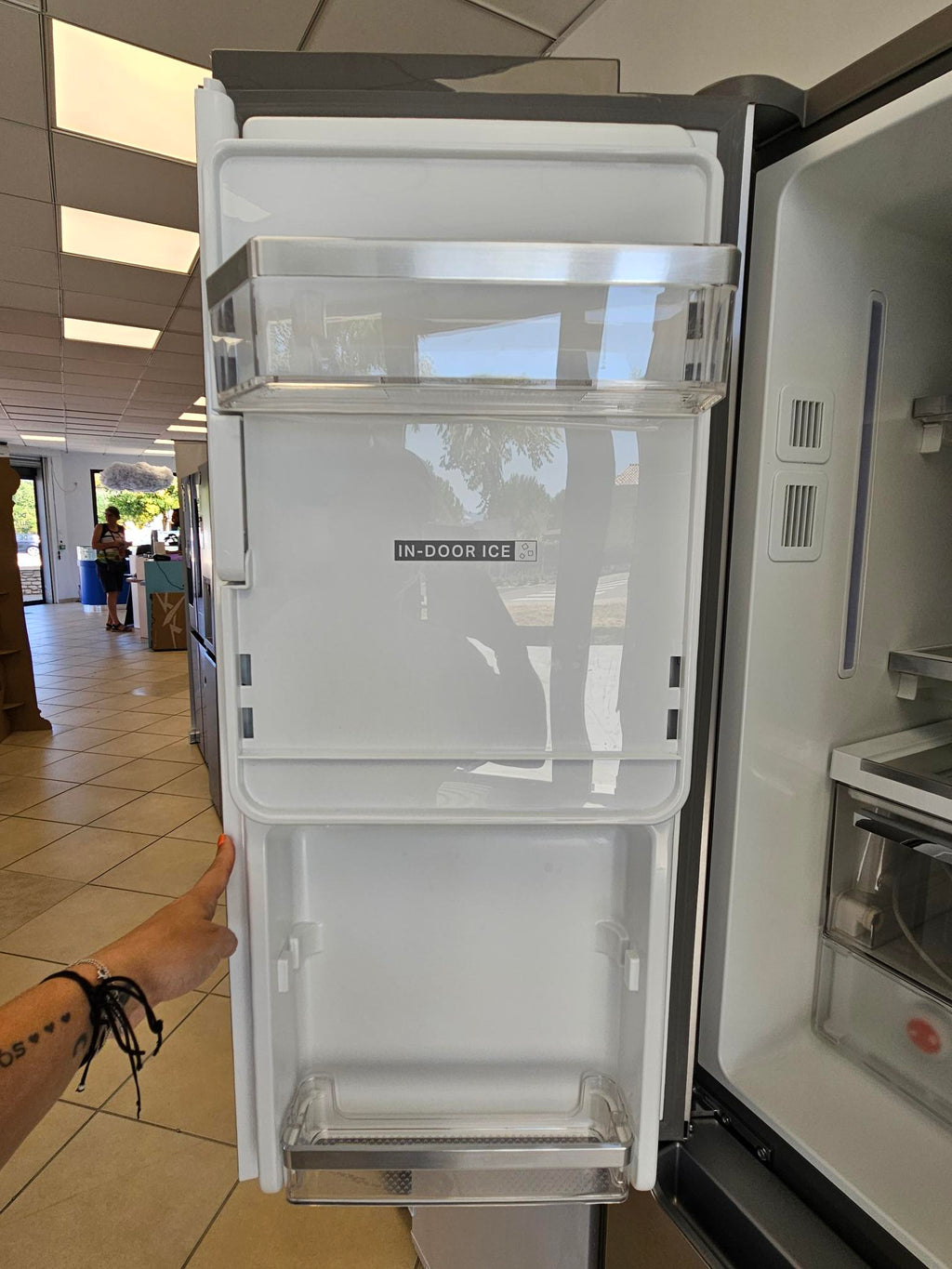 WHIRLPOOL WQ9IMO1L REFRIGERATEUR MULTIPORTES