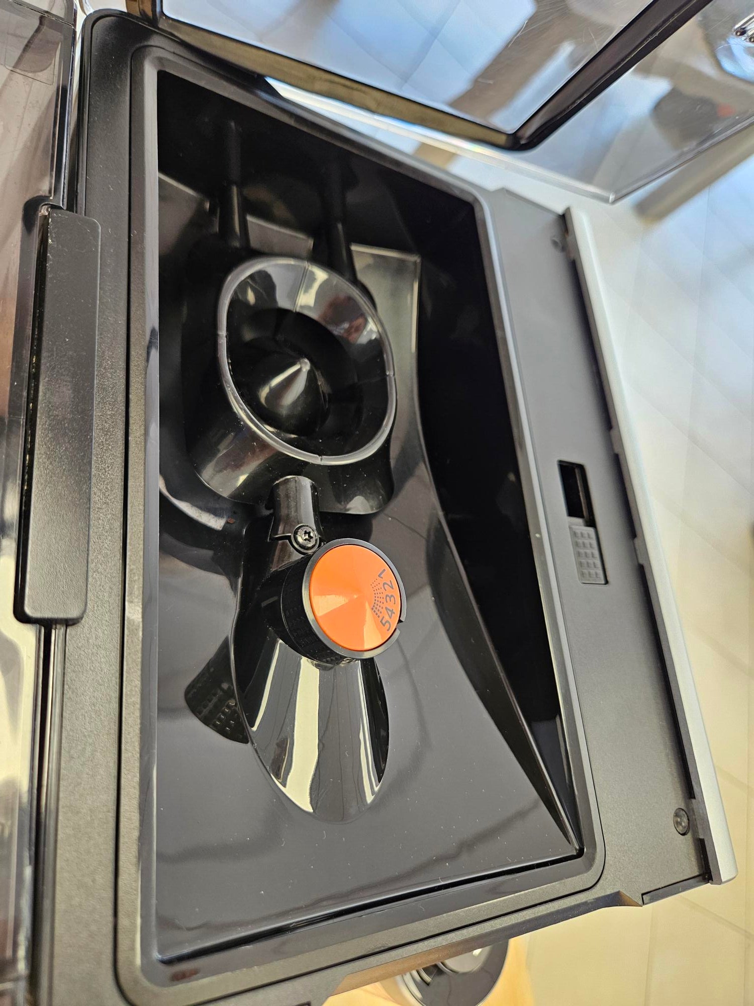 ☕ KRUPS YY4491FD Intuition Preference+ – Machine à café à grain automatique